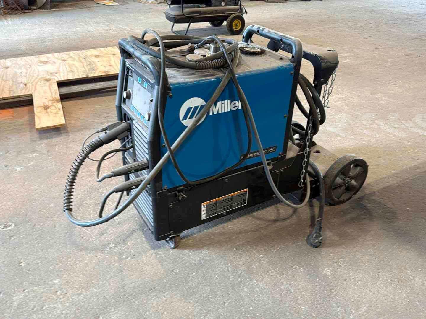 MILLER WELDER