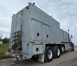 2006 STERLING LT9500 SERIES CHEMICAL TRANSPORT TRUCK