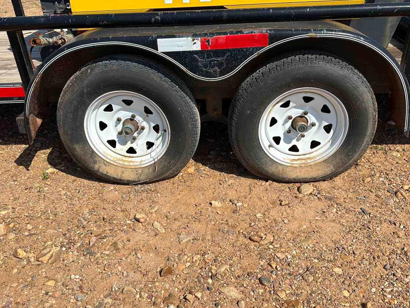 2010 BIG TEX (INOPERABLE) AIR COMPRESSOR