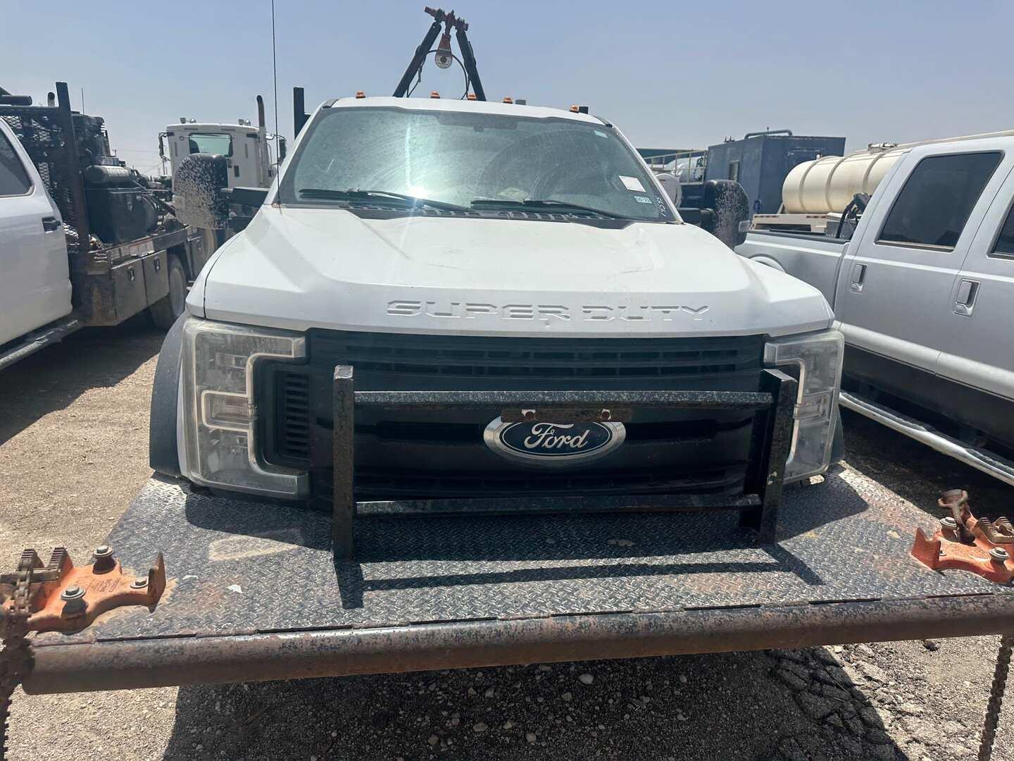 2017 FORD F-550 ROUSTABOUT