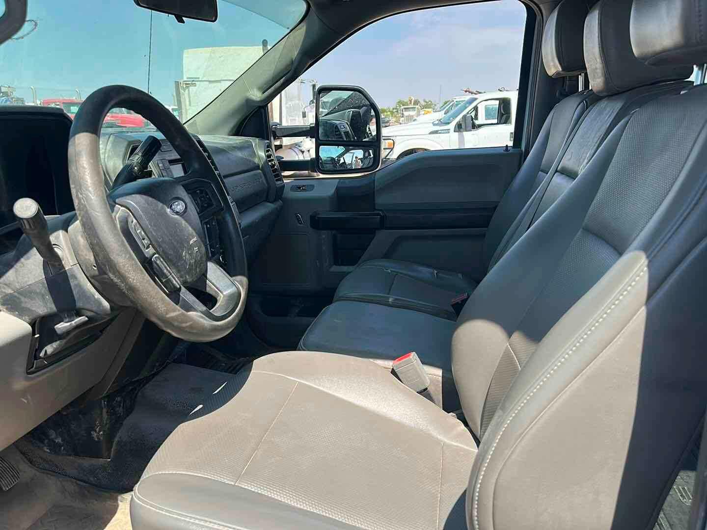 2019 FORD F-350 SERVICE TRUCK(INOPERABLE)