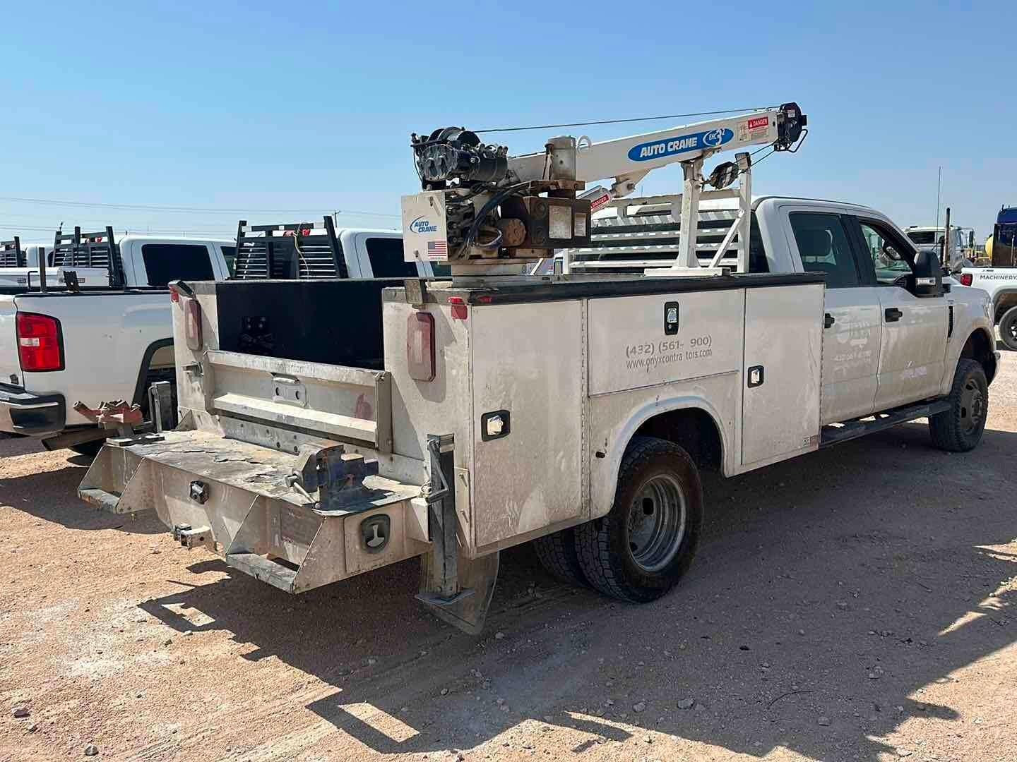 2019 FORD F-350 SERVICE TRUCK(INOPERABLE)