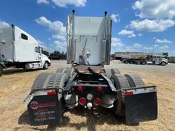 2004 FREIGHTLINER COLUMBIA