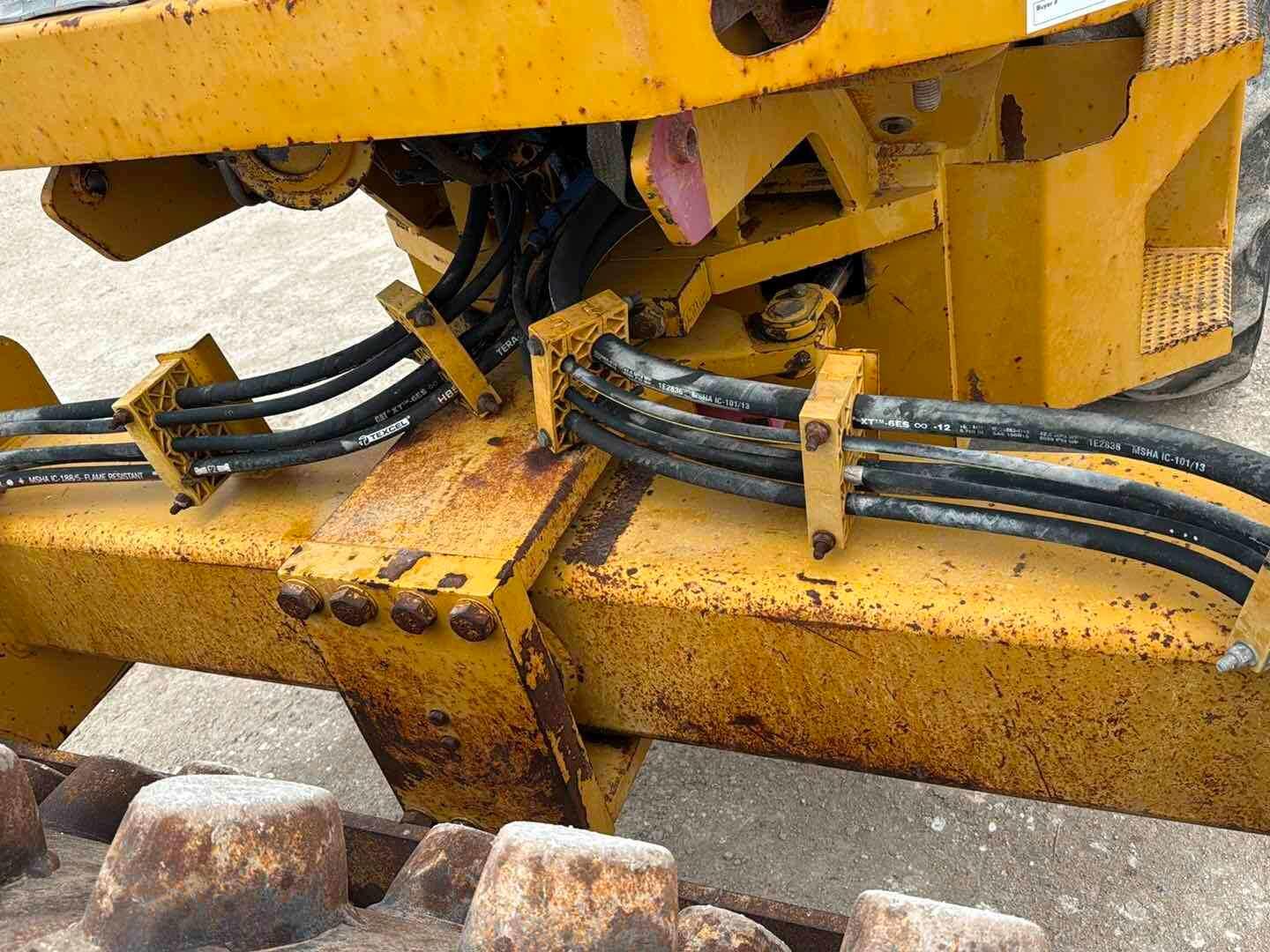 2004 CAT CP433E PADFOOT ROLLER