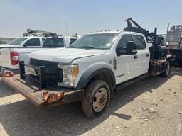 2017 FORD F-550 (INOPERABLE)