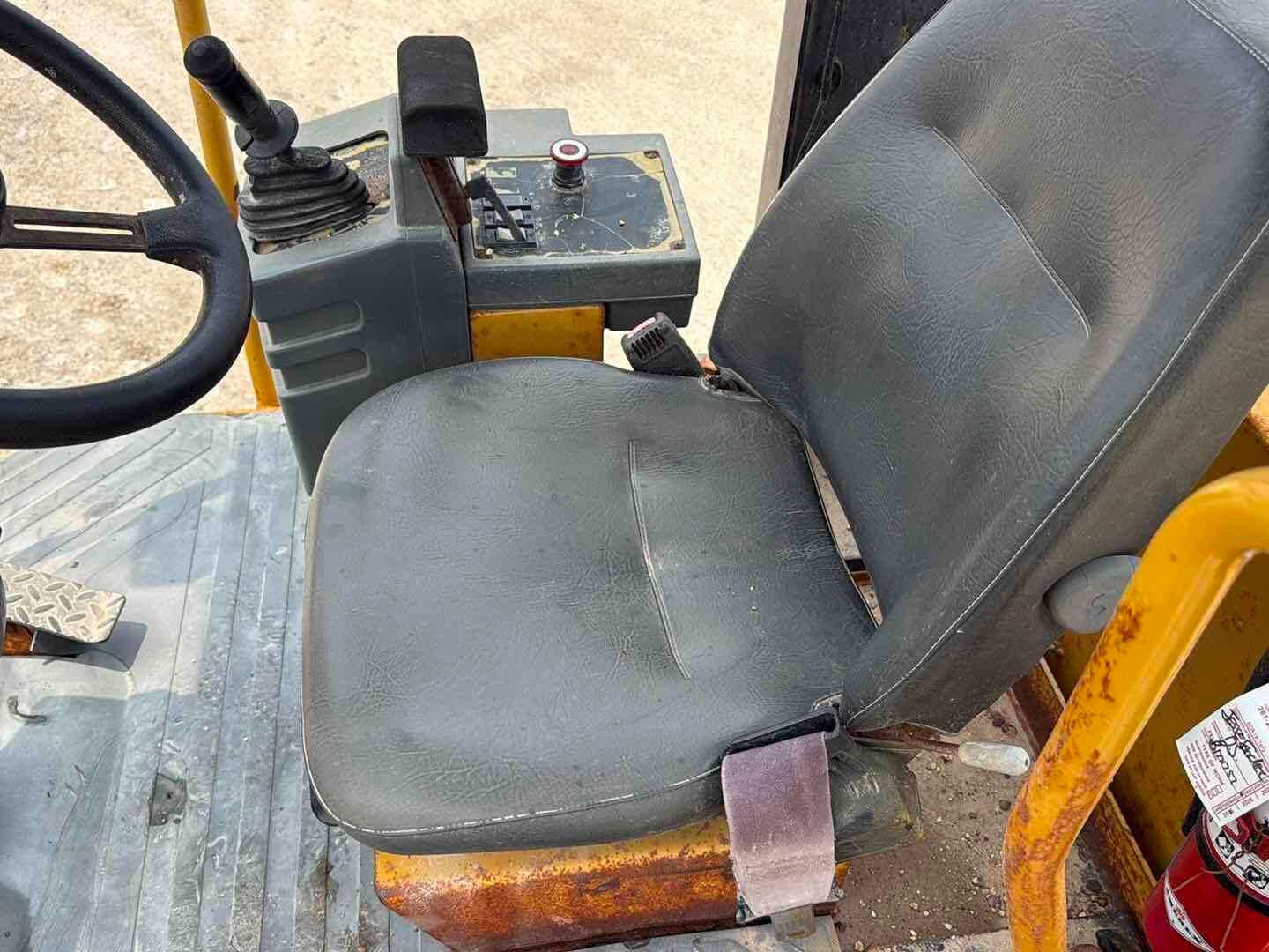 2004 CAT CP433E PADFOOT ROLLER