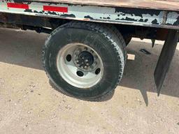 2004 FORD F-650 FLATBED