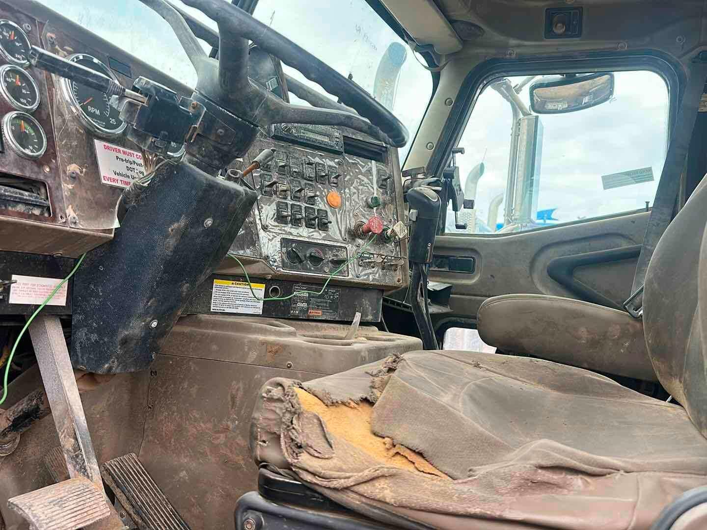 2011 INTERNATIONAL DF567(INOPERABLE)