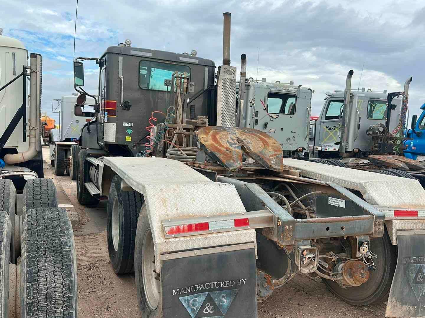 2011 INTERNATIONAL DF567(INOPERABLE)