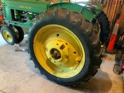 1952 John Deere Model B