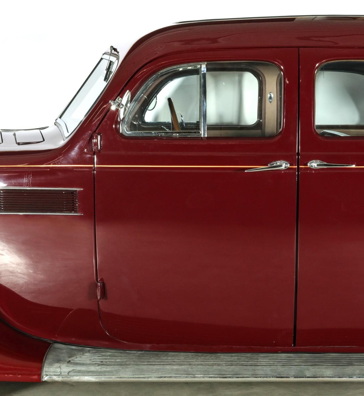 A BEAUTIFULLY RESTORED 1935 CHRYSLER AIRFLOW IMPERIAL