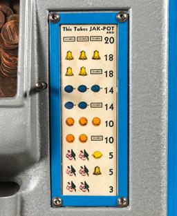 A GROETCHEN COLUMBIA 5-CENT COUNTER TOP SLOT MACHINE