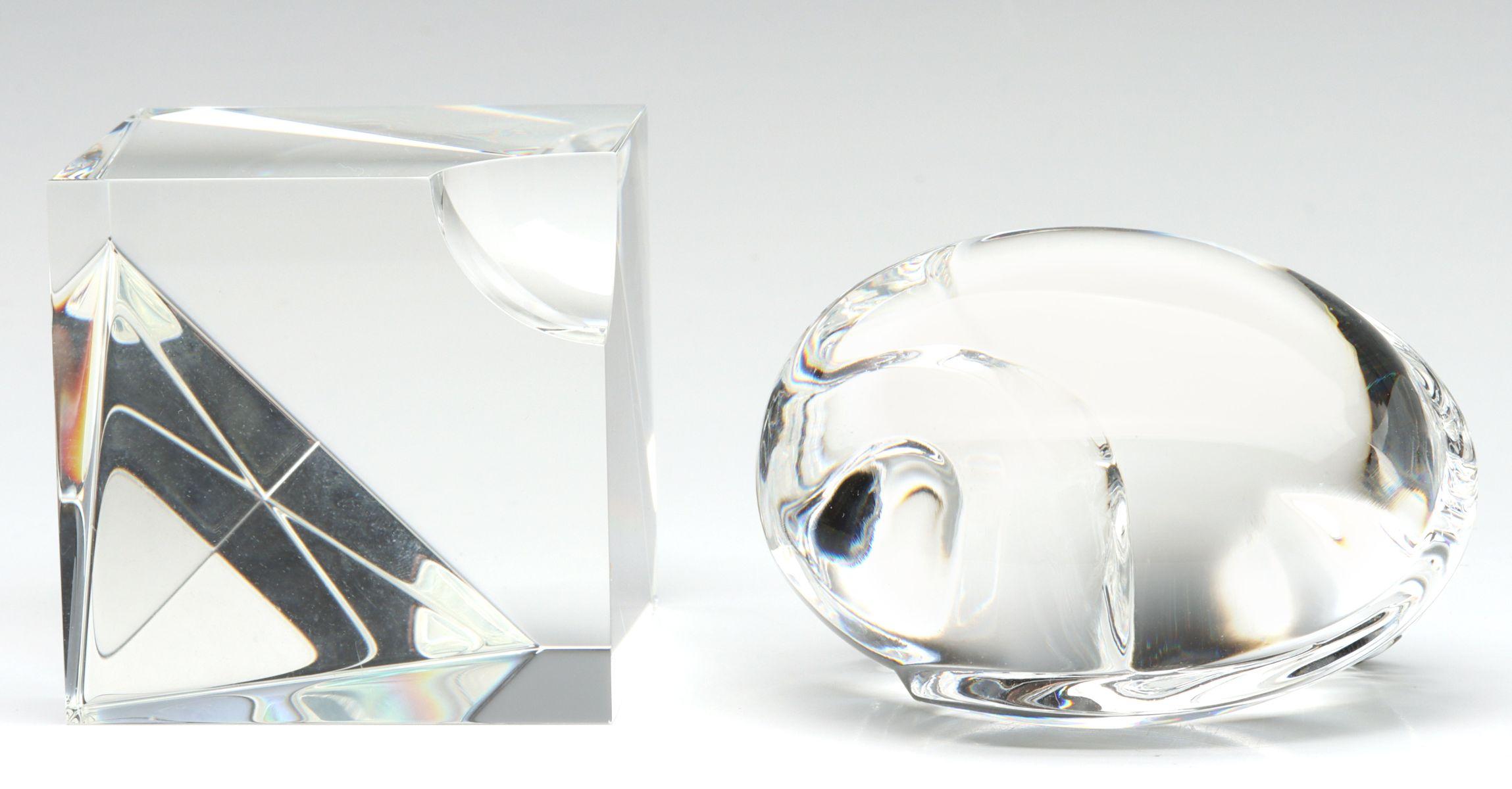 STEUBEN CRYSTAL HAND COOLER AND PAPERWEIGHT W/ BOXES