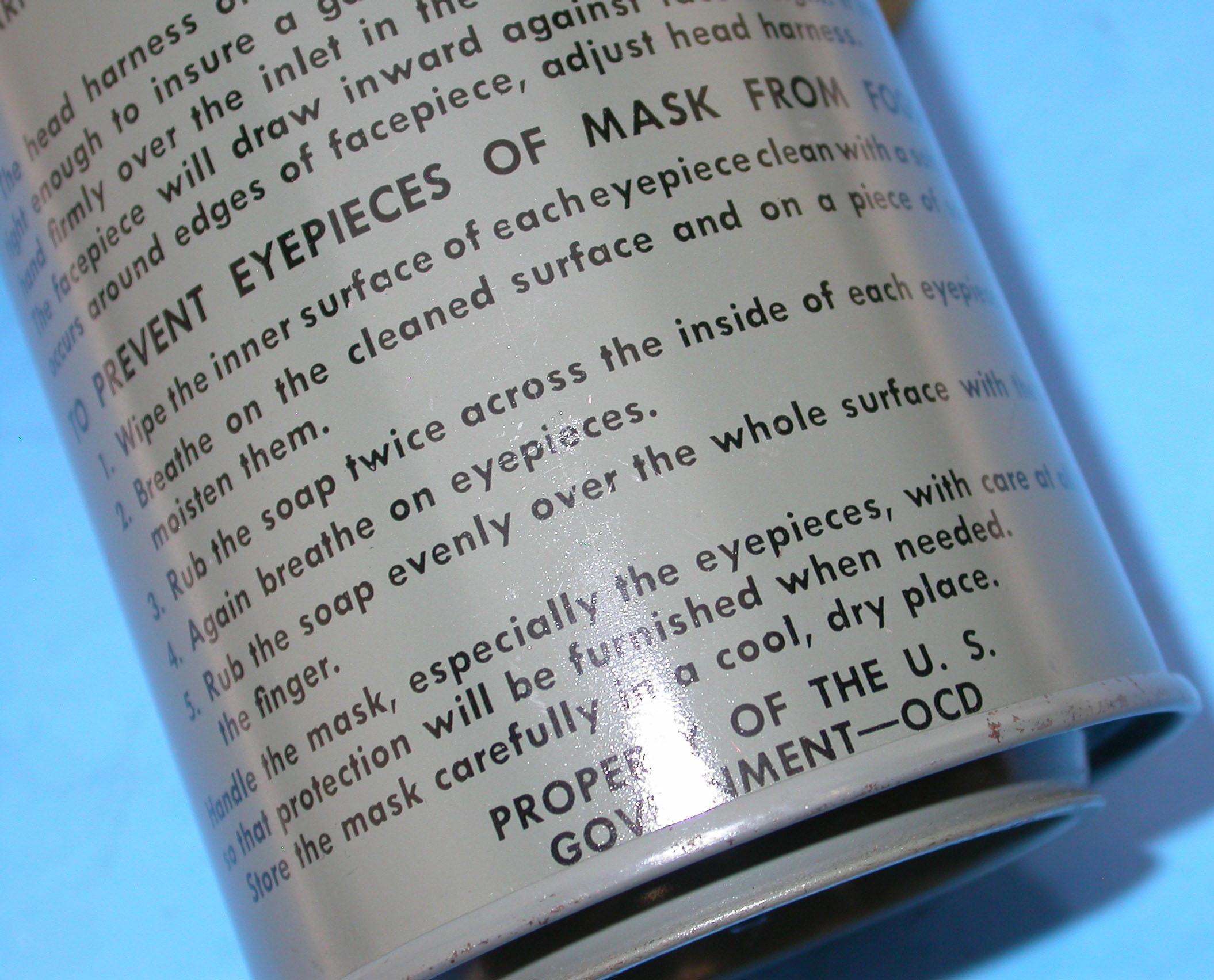 US WWII Non-Combatant Gas Mask (MOS)