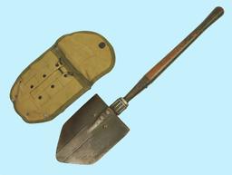 US Military WWII Entrenching Tool/Shovel (A)