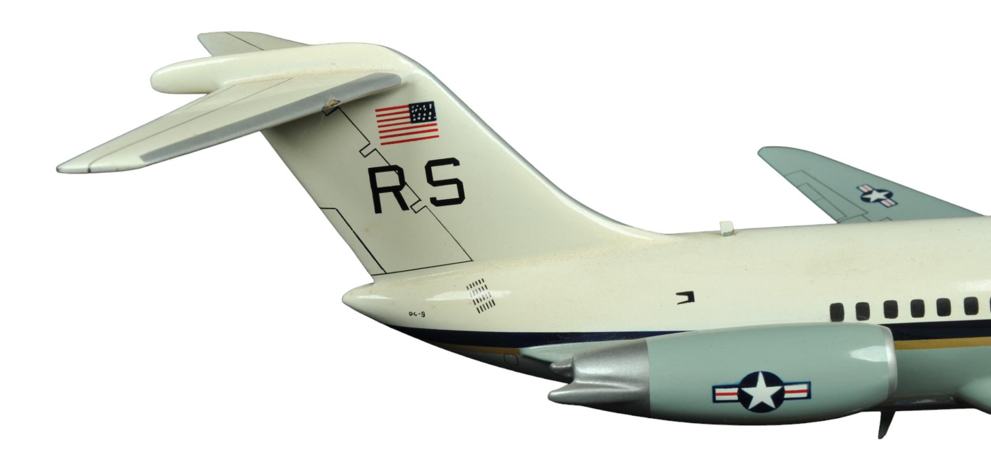 US Navy VR-C1 Squadron C9 Jet Factory Model (KDW)
