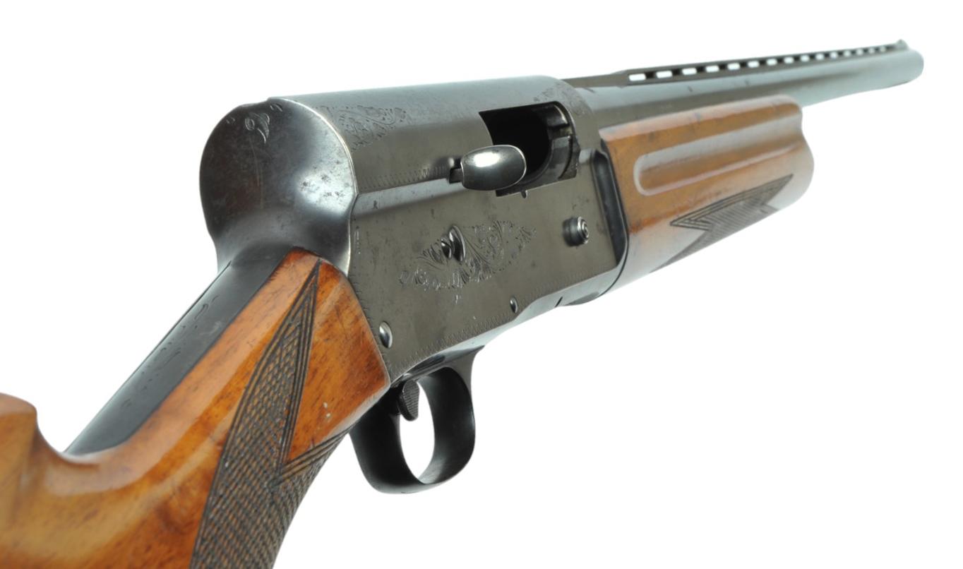 Browning 'Light Twelve' 12 Gauge Semi-auto Shotgun FFL Required: 75450  (SGF1)