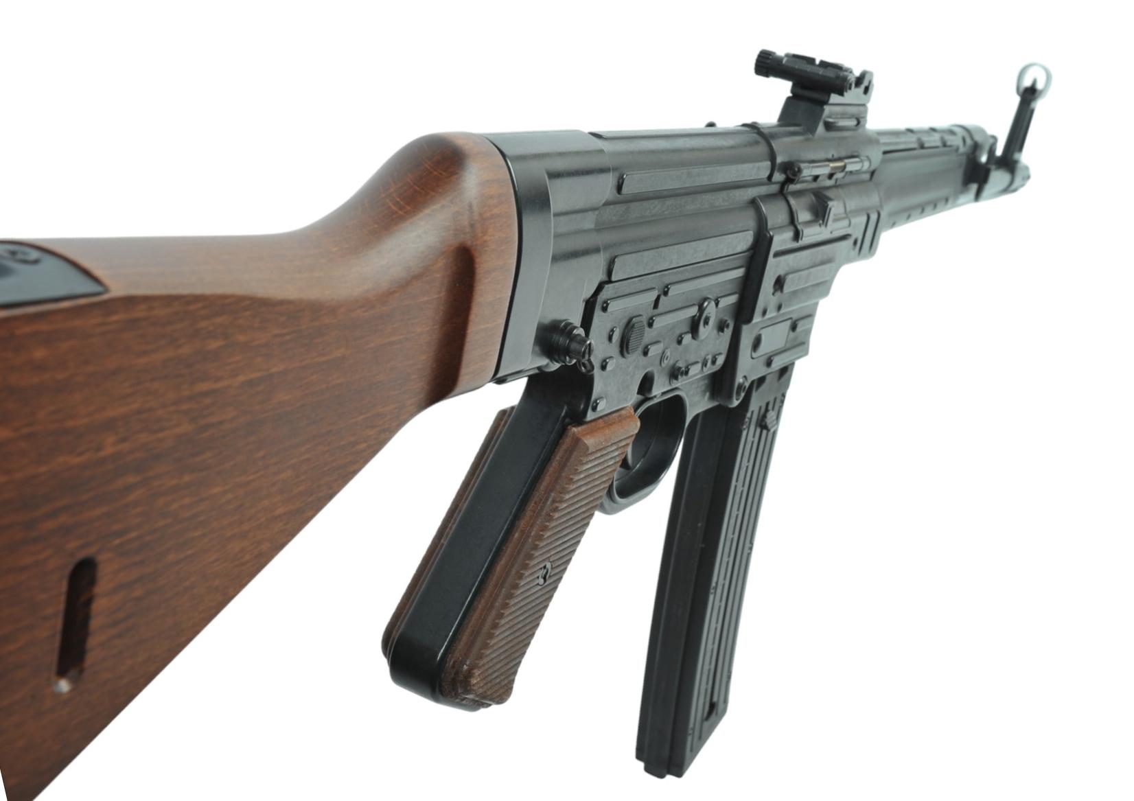 American Tactical GSG-StG44 .22LR Semi-auto Rifle FFL Required: A505097 (K1S1)