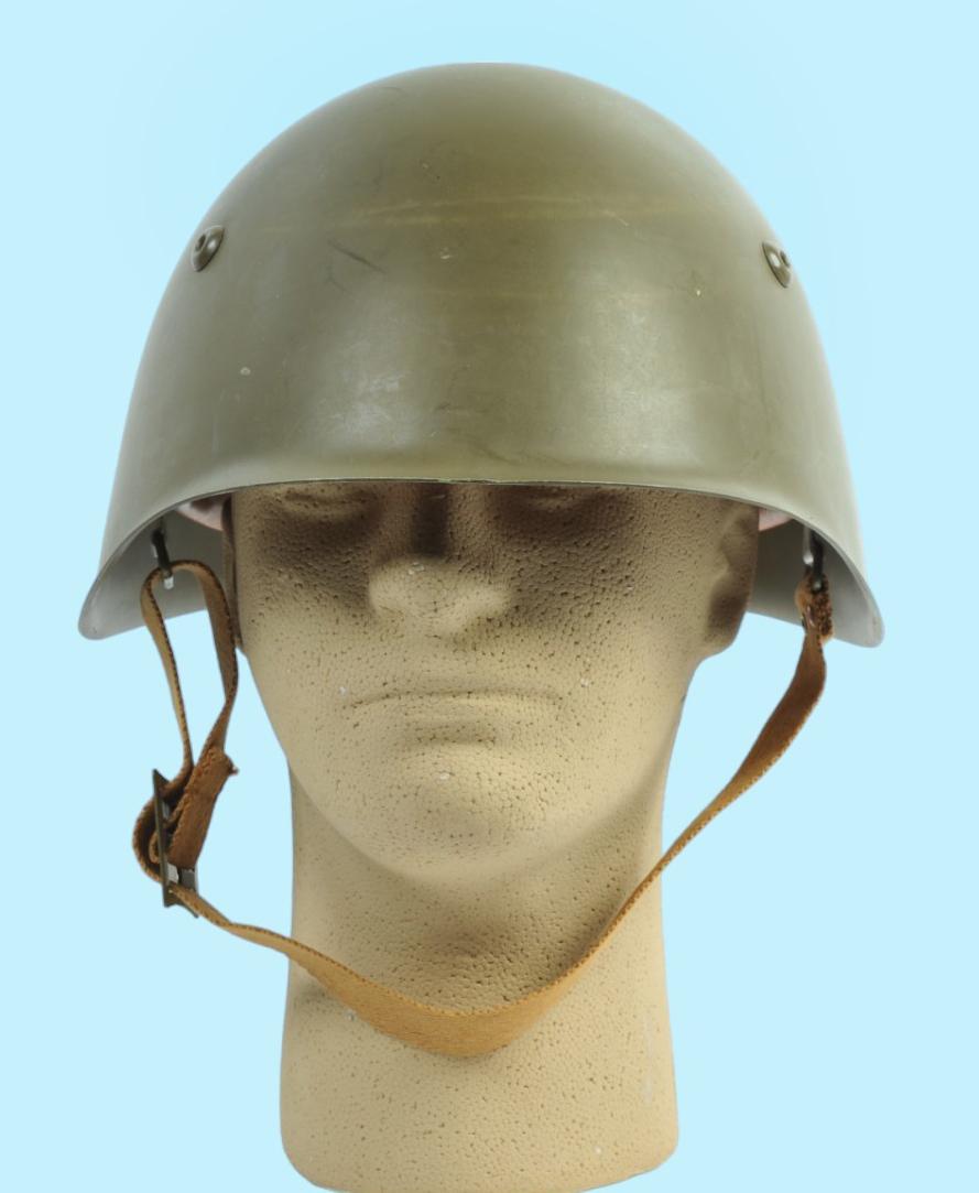 Italian Military WWII era M33 Combat Helmet (A)