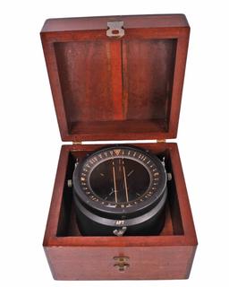 U.S. Army WWII issue Type D-12 Compass & Case (A)