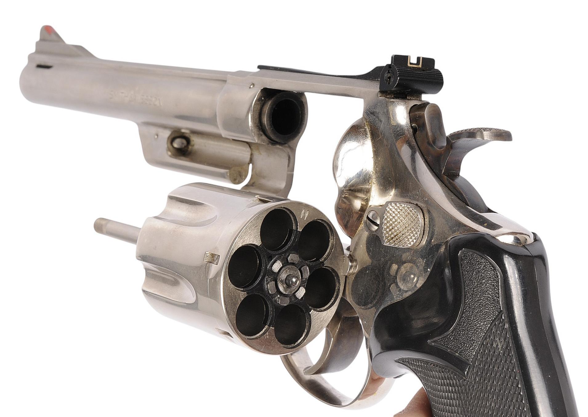 Smith & Wesson Model 29-2 44. Magnum Double-Action Factory Nickel Revolver FFL Req:N126074 (W2R1)
