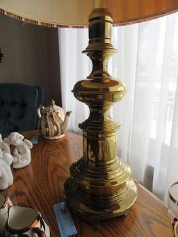 BRASS TABLE LAMP