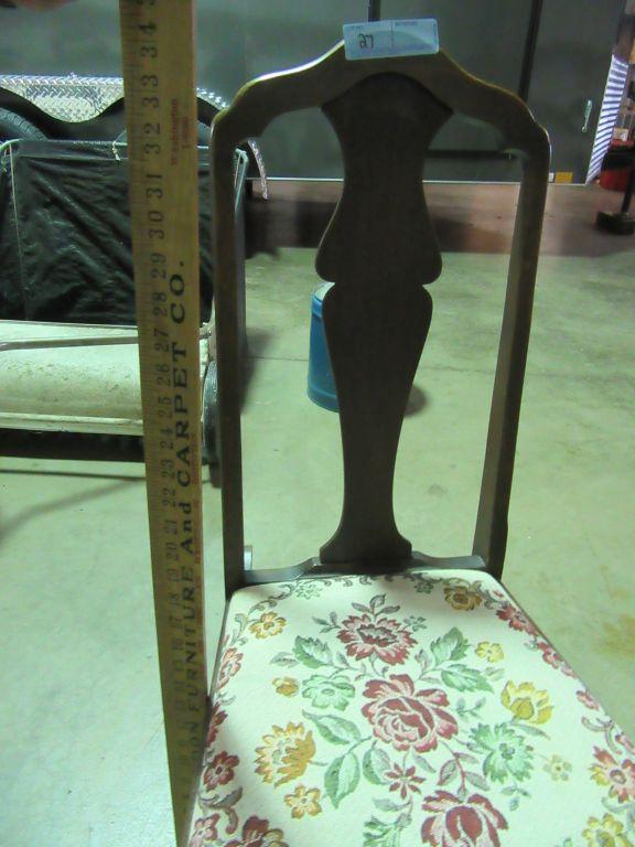 ROCKING CHAIR