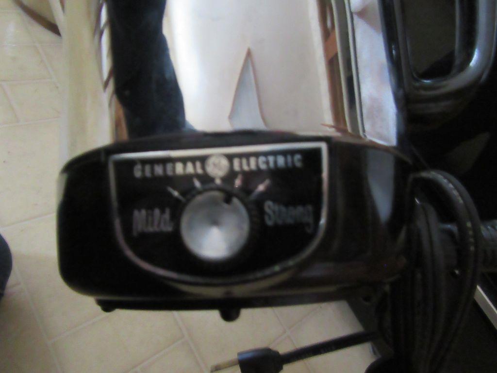 FARBERWARE AND GE COFFEE MAKERS