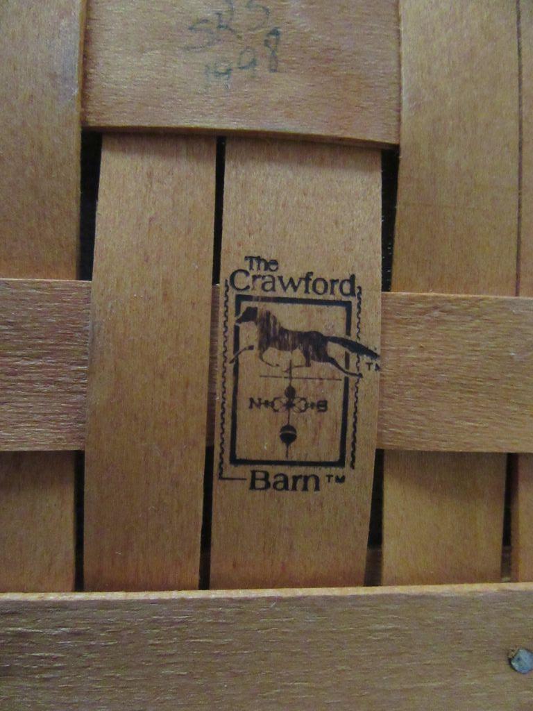 THE CRAWFORD BARN LONGABERGER BASKET SEPTEMBER 1998 WITH LID AND INSERT