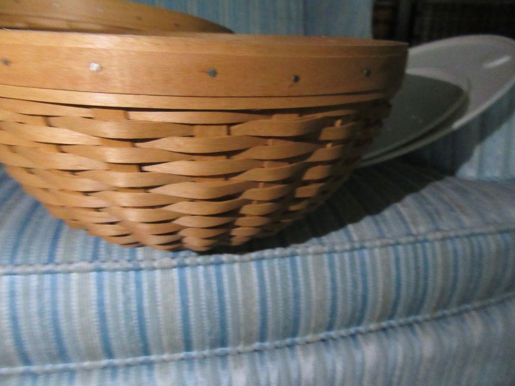 LONGABERGER HOSTESS FULL BASKET SET. NO DATE