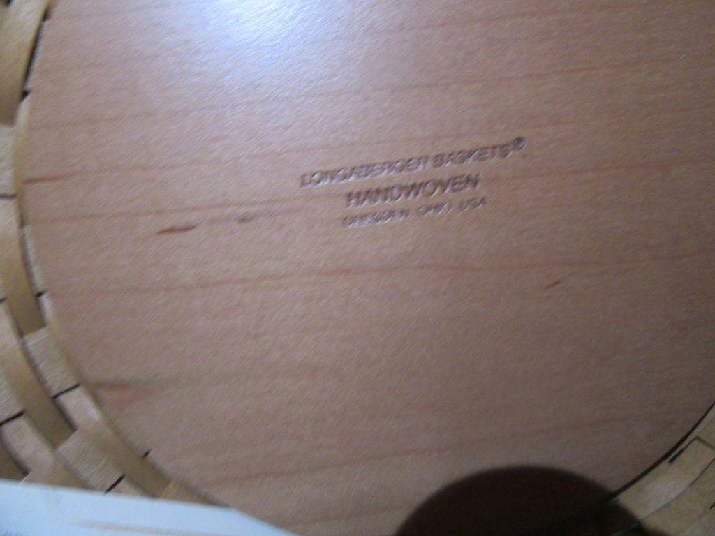 LONGABERGER HOSTESS FULL BASKET SET. NO DATE