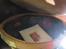 2004 LONGABERGER COLLECTORS CLUB WARE BASKET WITH LID AND INSERT