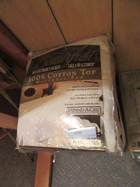 FULL AND QUEEN SIZE MATTRESS PADS