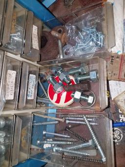 Hardware cabinet with Hardware