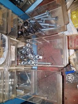 Hardware cabinet with Hardware