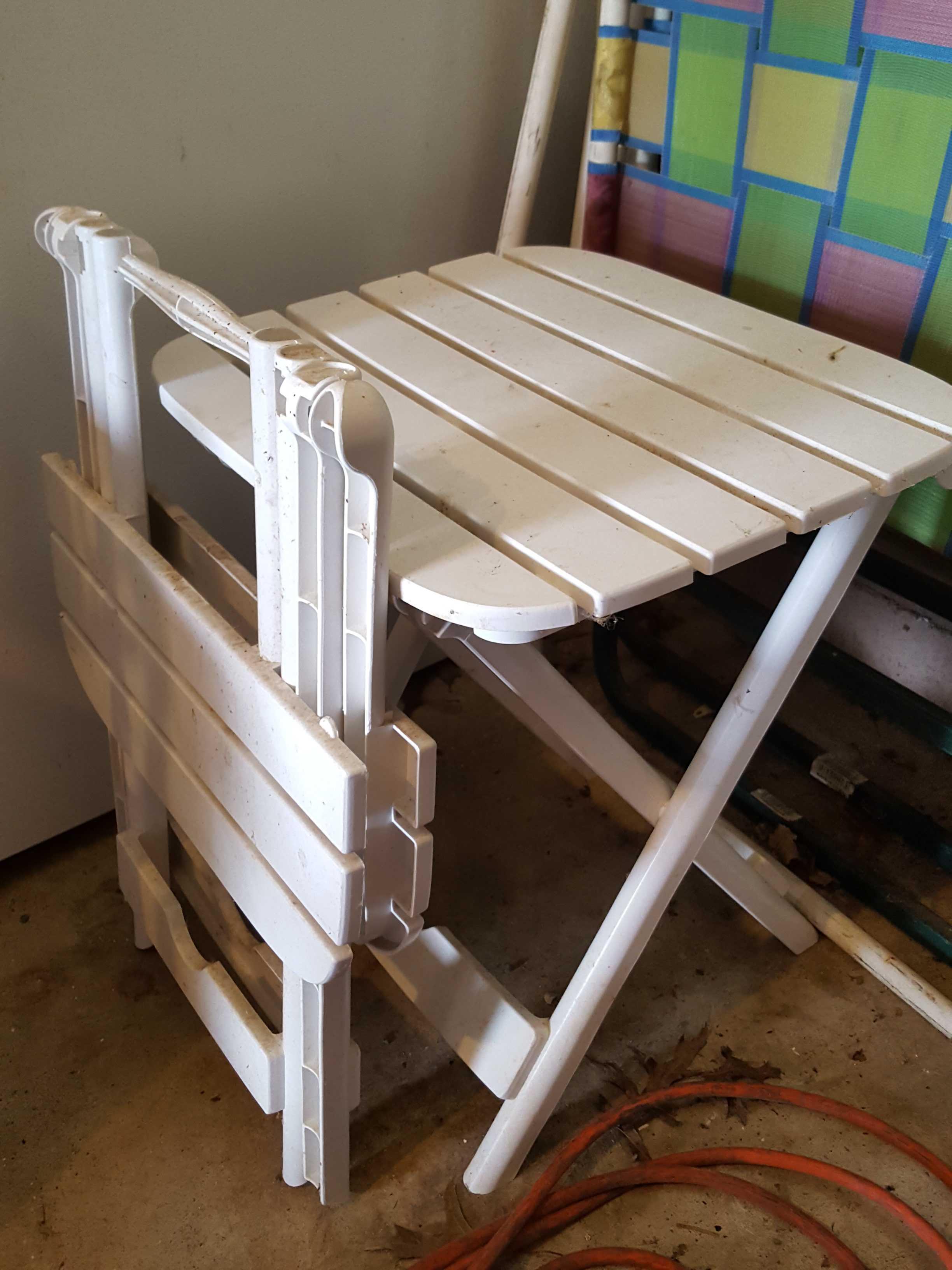 outdoor folding chairs with outdoor folding plastic end tables