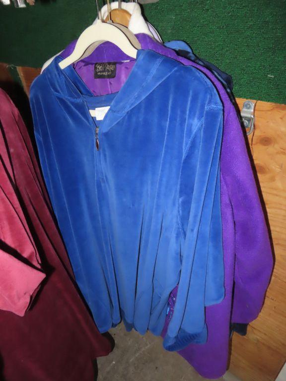 Ladies jackets mostly sizes large to 1X