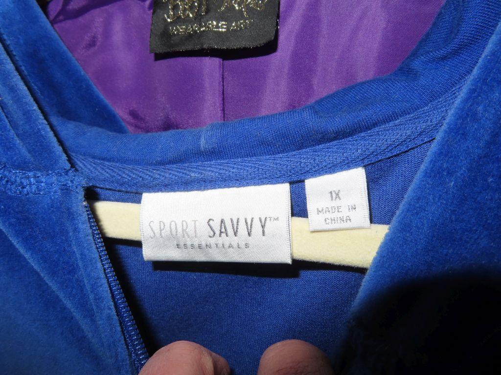 Ladies jackets mostly sizes large to 1X