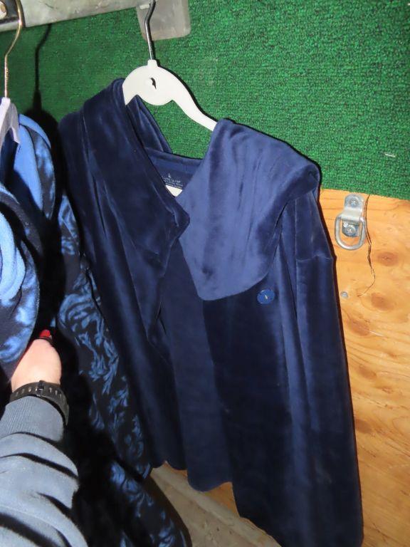 Ladies jackets mostly sizes large to 1X