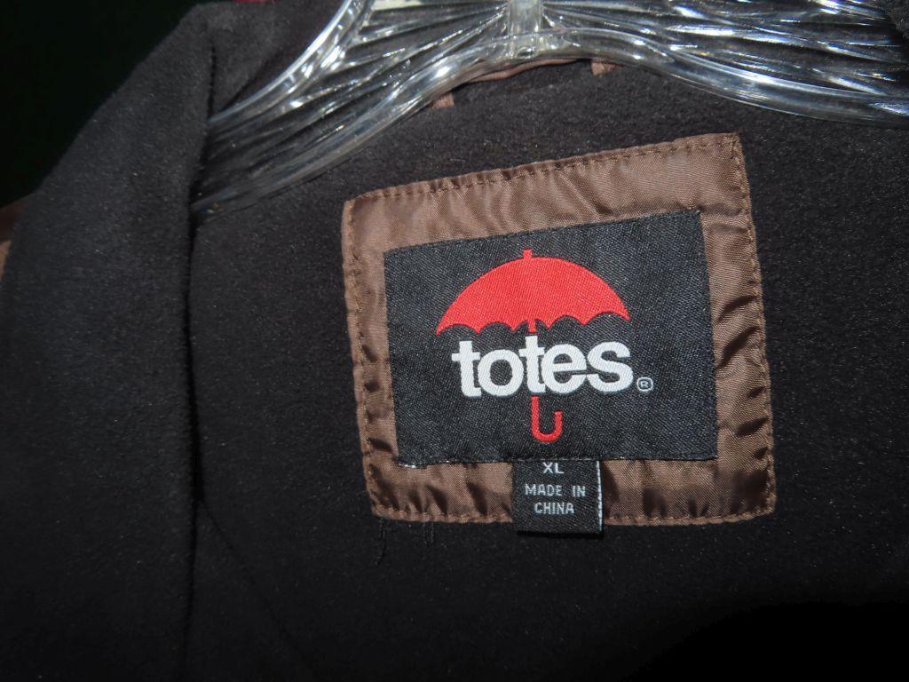 Ladies jackets mostly sizes large to 1X