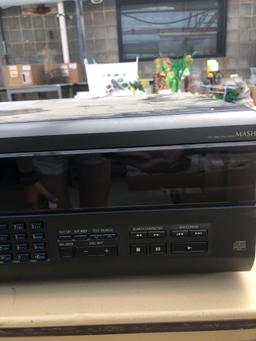 Technics model SL-MC7 compact disc changer
