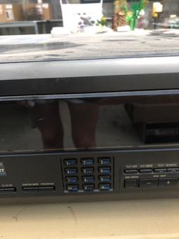 Technics model SL-MC7 compact disc changer