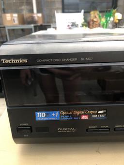 Technics model SL-MC7 compact disc changer