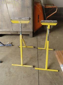 Pair of yellow roller stands