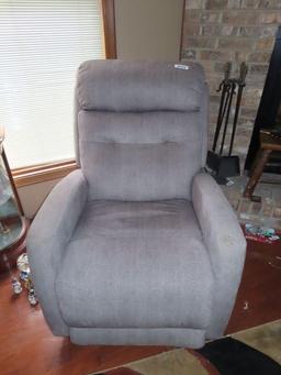 Southern Motion power recliner