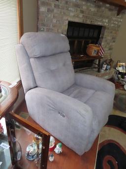 Southern Motion power recliner