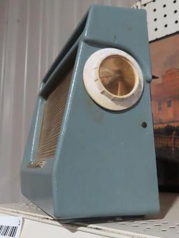Vintage Heathkit radio