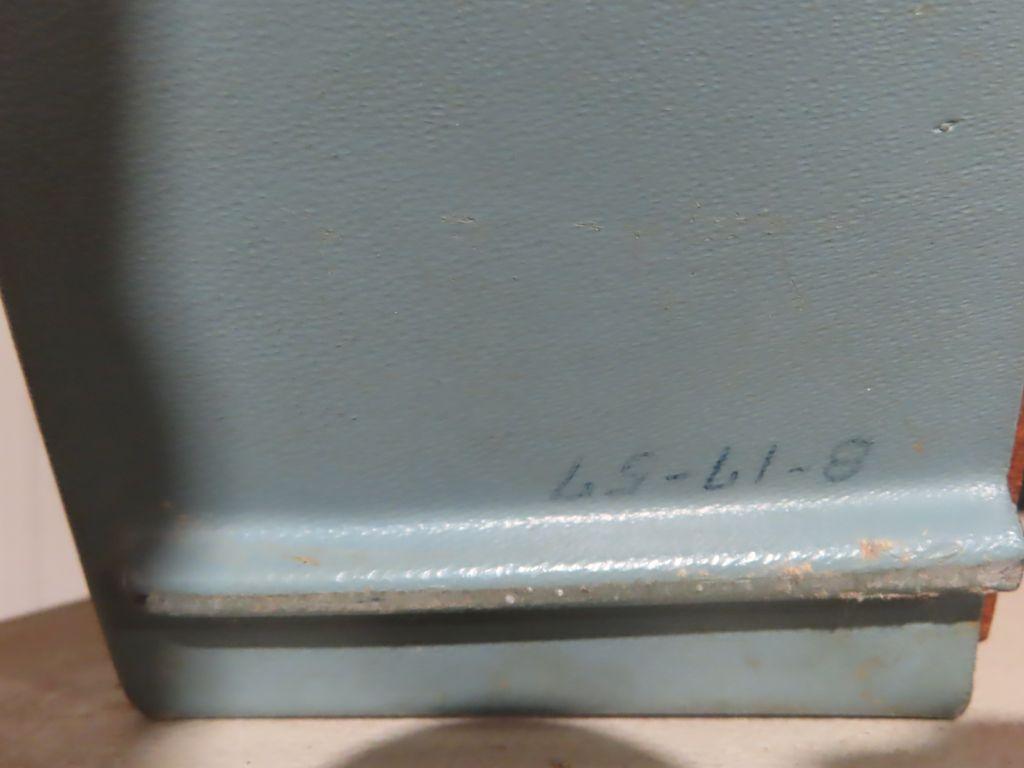 Vintage Heathkit radio