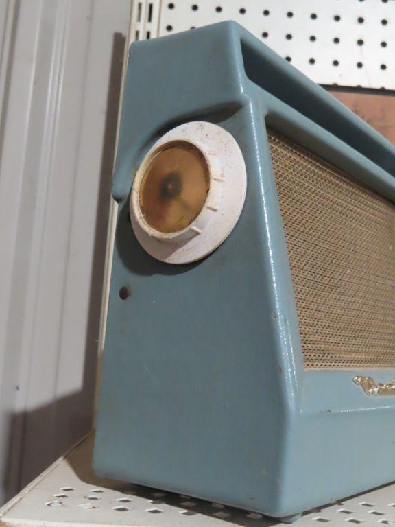 Vintage Heathkit radio