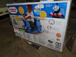 Fisher-Price Power Wheels Thomas and Friends ride on train set with track